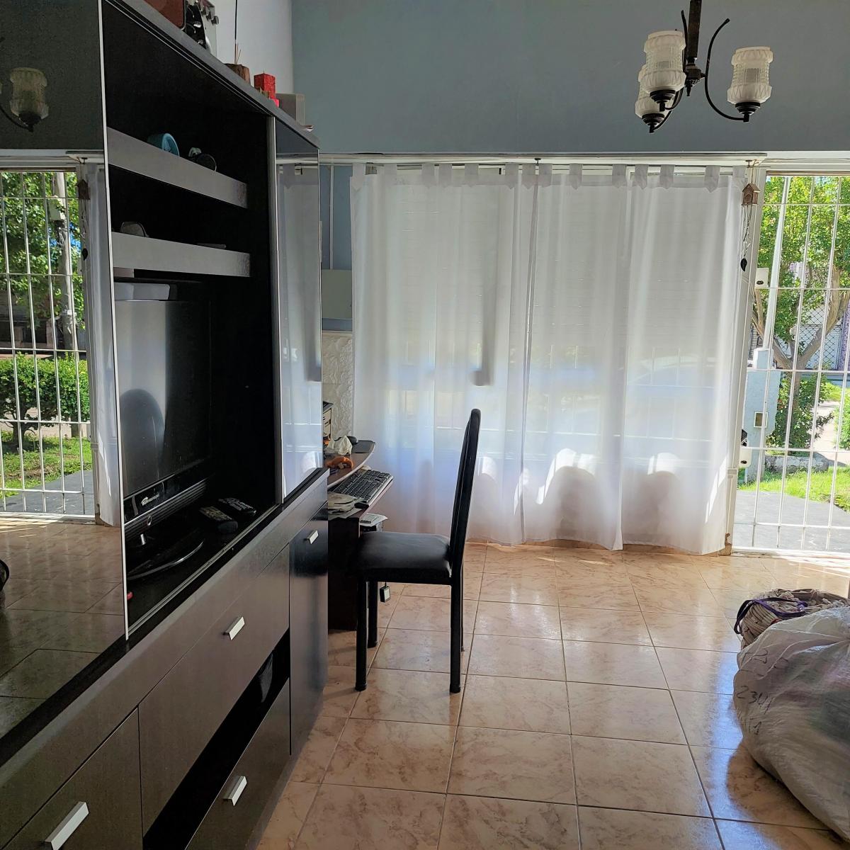 Casa 3 amb, 115m² con cochera y parque — Peralta Ramos Oeste