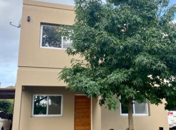 Casa · 122m² · 5 Ambientes · 2 Cocheras · Venta | Casa 5 Amb | Hábitat Residencias