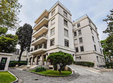 Casa · 3367m² · 32 Ambientes · 13 Cocheras · Edificio de 4 Pisos - Venta en Block - Ideal Embajada - Máxima Categoría en Belgrano R