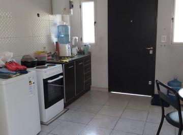 Casa de 6 ambientes, Tres de Febrero · Dos Casas a La Venta en Caseros