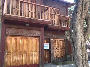 Departamento · 90m² · 4 Ambientes · 1 Cochera · Regio Duplex Cuatro Ambientes con Garaje - Ideal Vivienda Permanente
