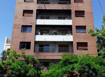 Departamento · 72m² · 3 Ambientes · 1 Cochera · Departamento - Adrogue