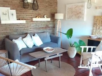 PH · 110m² · 3 Ambientes · Venta - Ph 3 Amb - Totalmente Independiente