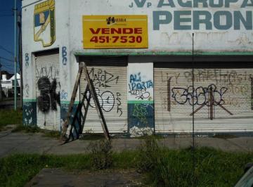 Terreno · 299m² · Lote en Esquina con Propiedad a Demoler