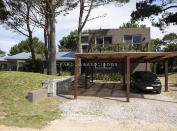 Foto1 · Casa de 4 Dorm. en Venta en Pinar del Faro, José Ignacio.