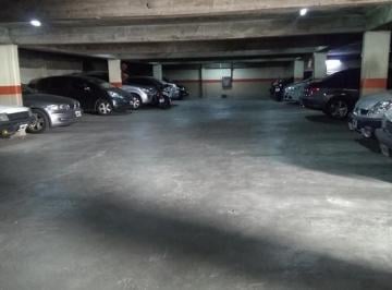Garage · 12m² · 1 Cochera · Cochera /s Venta Edificio Paternal Oportunidad Av San Martin