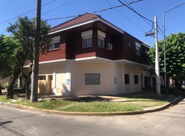 Casa de 3 ambientes, Lanús · Casa PH de Tres Ambientes en Venta en Lanus Oeste