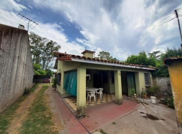 Casa · 110m² · 4 Ambientes · En Venta! Interesante Casa - Quinta en La Reja - con Parque y Departamento a Refaccionar en El Fondo