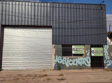 Local comercial · 210m² · 2 Ambientes · En Venta y en Alquiler | Importante Galpón Ubicado en Barrio "La Perlita" con Entrepiso y Cortina Me