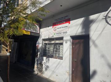 Casa de 3 ambientes, San Fernando · Virreyes. a m Estacion. Venta. Casa Tipo PH 3 Amb. C / Local C/baño