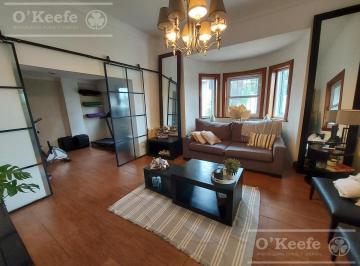 Casa · 366m² · 6 Ambientes · 1 Cochera · Casa 6 Ambientes, Estilo Ingles en Venta en Quilmes Residencial con Piscina y Parque - Apto Cedrito