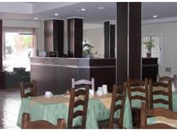 Hotel · 1100m² · Hotel 2 Estrellas