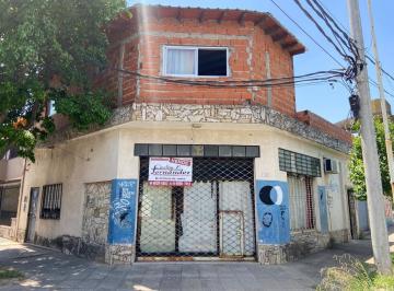 Casa · 100m² · 3 Ambientes · Casa en Morón Norte