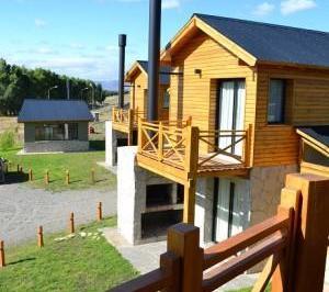 Quinta vacacional · 407m² · 4 Ambientes · Espectacular Complejo de Cabanas en Barrio El Hipico
