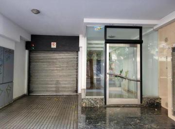 Garage · 15m² · 1 Cochera · Cocheracubierta en Venta Ubicado en Centro