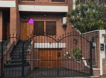 KNK-KNK-3756_2 · Oportunidad Venta Chalet 4 Ambientes con Cochera y Pileta