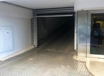Garage · 12m² · 1 Cochera · Cochera en Venta - Zona Centro