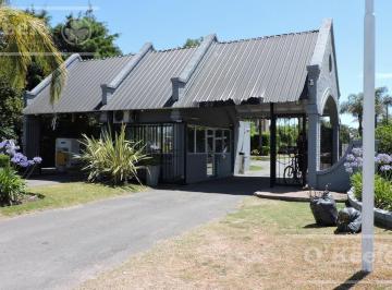Terreno · 859m² · Lote en Venta Etapa 3 en Village del Parque - Escritura Inmediata!