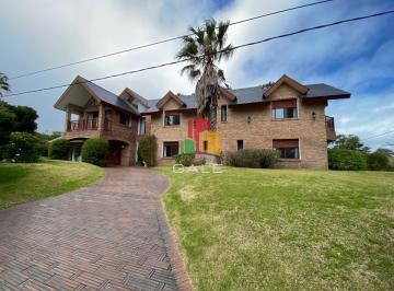 Foto1 · Casa en Venta Playa Mansa 7 Dorm. o Mas
