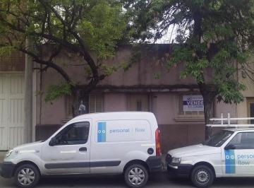 Casa de 7 ambientes, Córdoba · Vendo Casa a Reciclar - B° Alberdi