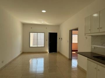 Casa · 58m² · 3 Ambientes · 2 Cocheras · Casa en Alquiler en Don Torcuato