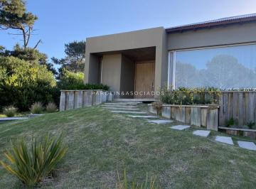 Foto1 · Casa de 3 Dorm. + Dependencia en Pinar del Faro, Punta del Este.