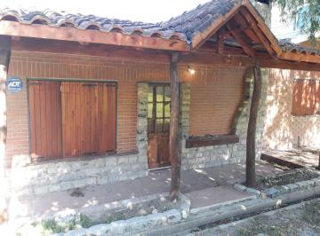 Quinta vacacional · 168m² · 3 Dormitorios · 1 Cochera · Vendo Casa! Estilo Rústico en Carlos Paz