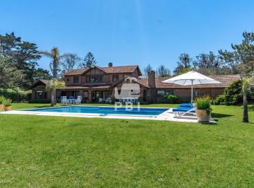 Foto1 · Casa de 5 Dorm. en Solana, Punta Ballena - Ref: Pbi245