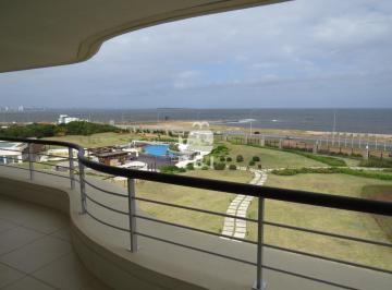 Foto1 · Venta Apartamento 3 Dorm., Playa Mansa. - Veramansa - Ref: Pbi593