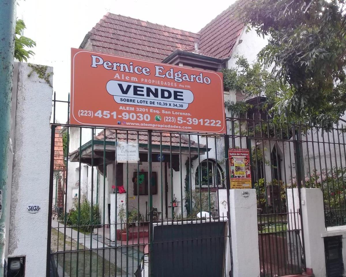 Lote en Venta. de frente y 34,90 mts de fondo. Ideal para desarrollo inmobiliario