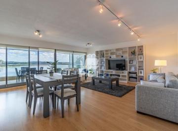 Foto1 · Apartamento 2 Dorm. en Playa Mansa, Punta del Este - Terraza de La Laguna - Ref: Pbi2504