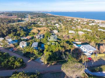 Foto1 · Lote en Las Grutas, Punta Ballena - Ref: Pbi2701