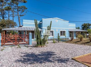 Foto1 · Casa 2 Dorm. en Tio Tom, Punta Ballena - Ref: Pbi2875