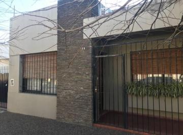 Casa de 3 ambientes, Morón · Casa Americana en Excelente Ubicación Morón