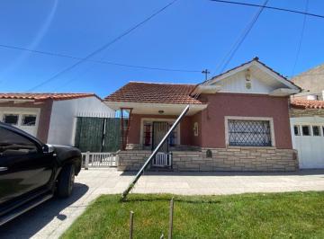 Casa en Venta de 3 ambientes San Cayetano · Casa Chalet en Venta Mar del Plata