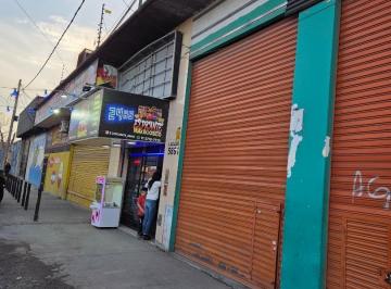 Local comercial · 50m² · 1 Ambiente · Muy Buen Local C/entrepiso y Baño!