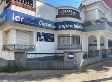 Local comercial · 116m² · Local en Esquina Comercial Pleno Centro de Zárate