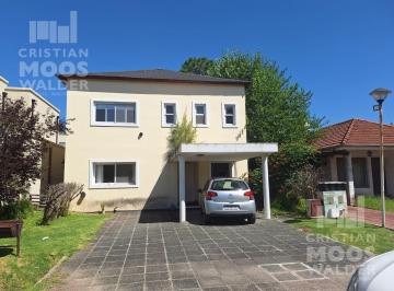 Casa · 210m² · 5 Ambientes · 1 Cochera · Casa en Venta 5 Ambientes Country Maschwitz Club con Financiacion Directa