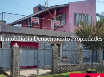 Casa · 153m² · 4 Ambientes · 2 Cocheras · 2 Casas en Impecable Estado Se Venden en Nono
