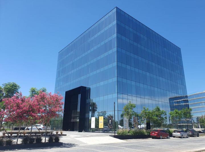Oficina comercial · 449m² · 1 Ambiente · 18 Cocheras