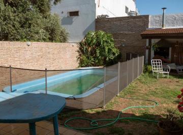Casa · 200m² · 4 Ambientes · 3 Cocheras · Oportunidad de Compra Unica - Casa de 4 Amb en El Palomar