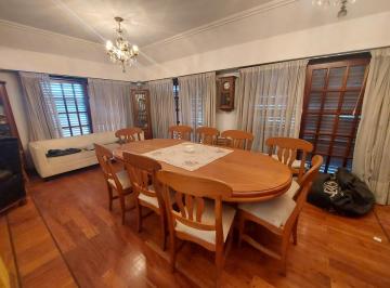 Casa · 375m² · 4 Ambientes · Casa - Quilmes Oeste
