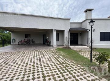 Casa · 220m² · 5 Ambientes · 1 Cochera · Venta - Casa - San Pedro (Bs. As) - Lucio Mansilla 7300 - Apart Club