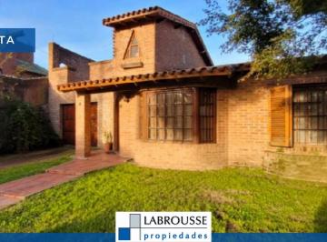 Casa · 250m² · 4 Ambientes · Venta Casa Ciudad Evita