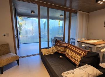 Casa · 100m² · 5 Ambientes · 1 Cochera · Hermoso Dúplex en Monte del Este - Totalmente Equipado