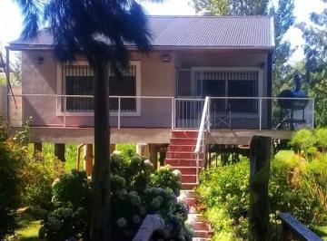Casa · 100m² · 4 Ambientes · Impecable Casa 4 Amb con Muelle Propio, Lote 1100 m²