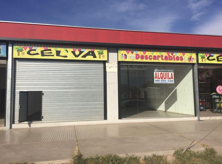 Local comercial · 95m² · 2 Ambientes