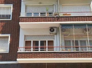 Departamento · 87m² · 3 Ambientes · Dto. de 3 Amb. 94 m C/balcon