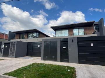 Casa de 3 ambientes, Almirante Brown · Duplex de Dos Dorm. de Categoría a Estrenar