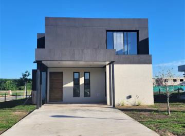 Casa · 150m² · 5 Ambientes · Casa en Venta en Barrio El Aljibe, Manzanares, Pilar